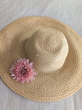 La Express Wide Brim Straw Sun Hat